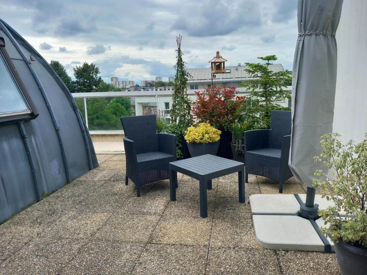 Sur Les Toits D'orleans Orleans